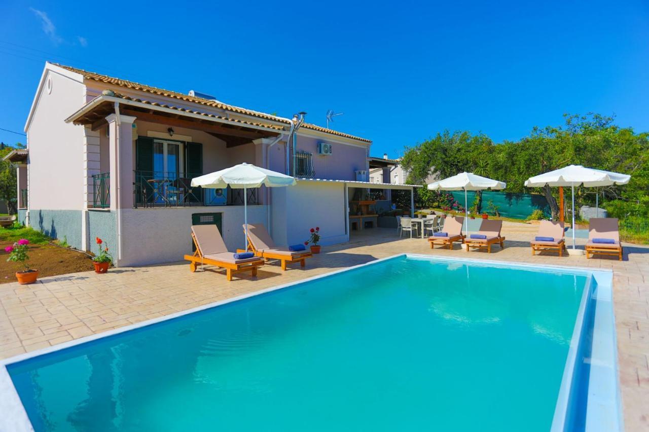 Chrisdina Villa Nymfai